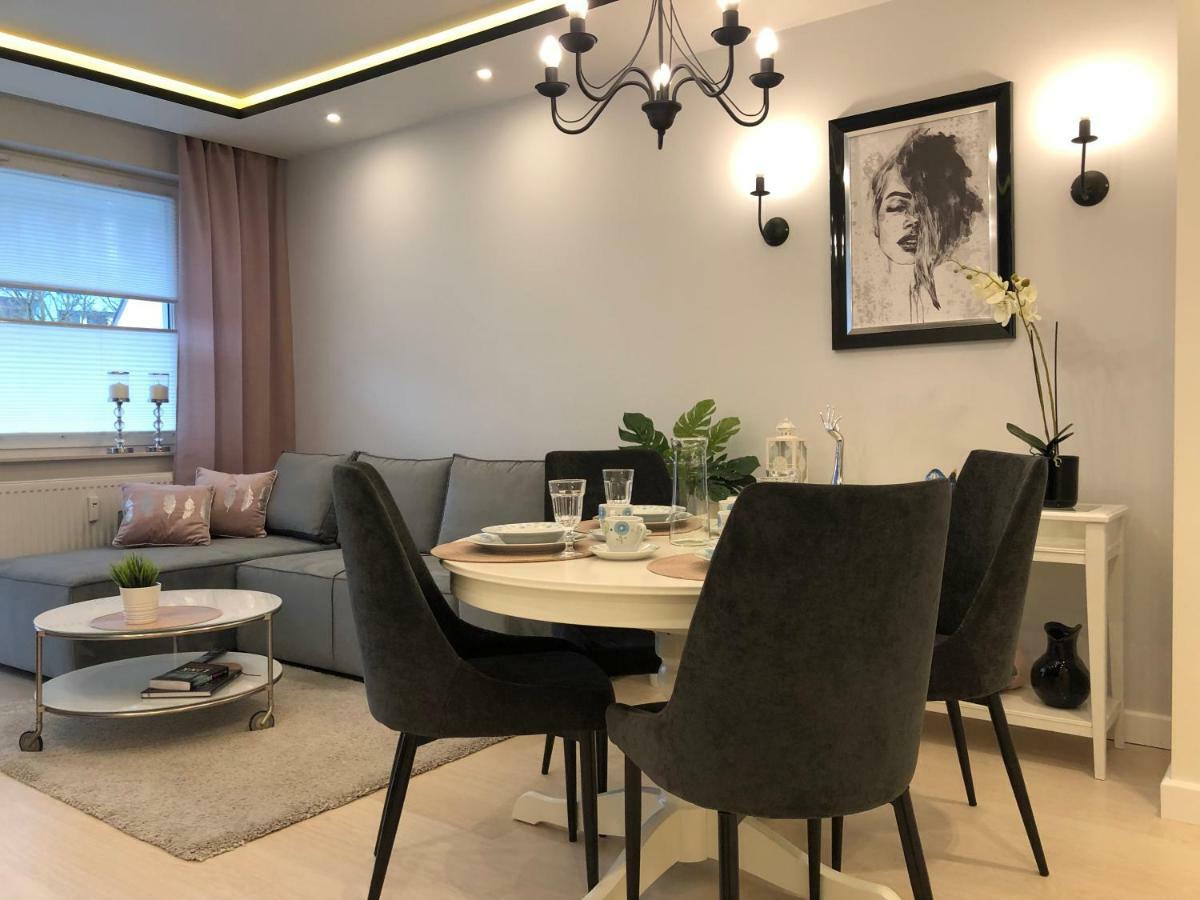 Apartament Blizej Morza Sorrento Z Garazem Kolobrzeg Ngoại thất bức ảnh